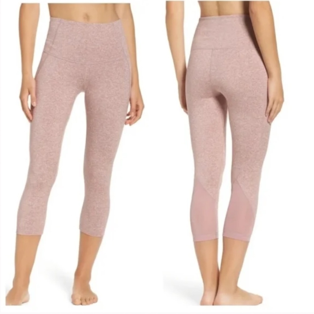 ZELLA Hatha High Waisted Heathered Pink Mesh Inset Capri Legging Small